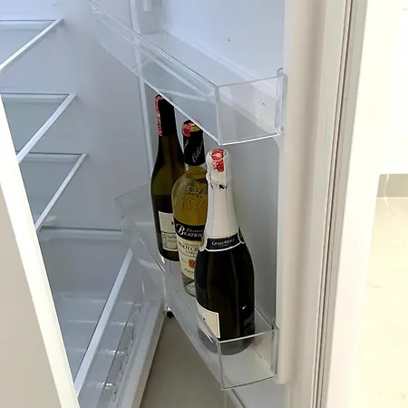 Apartamento Shell Hom Golem (Tirana)