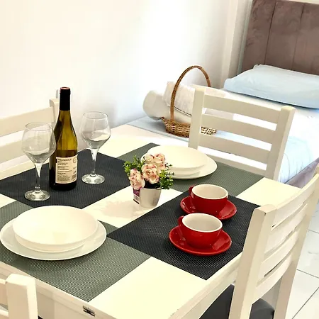 Shell Hom Apartament Golem (Tirana)